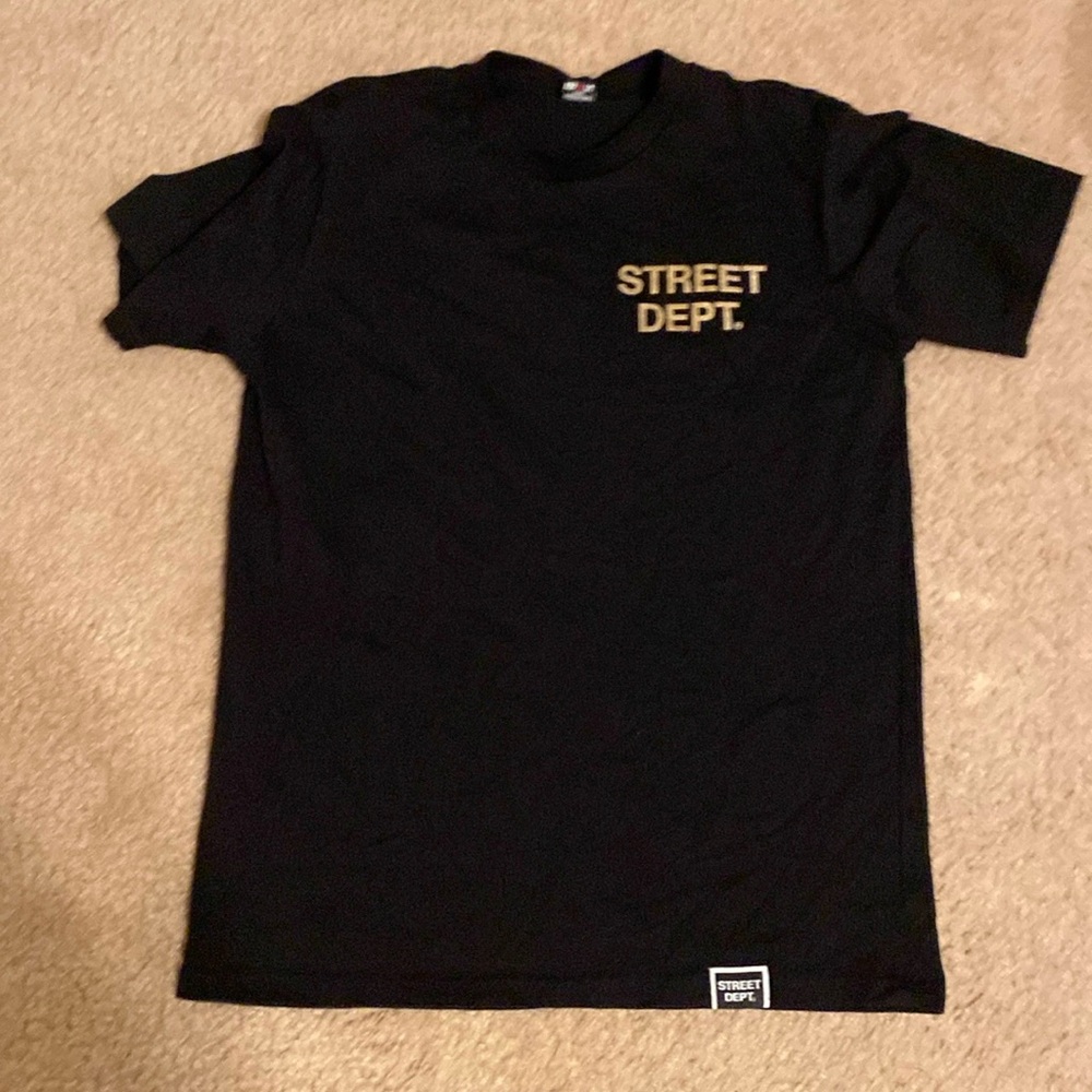 men’s shirt